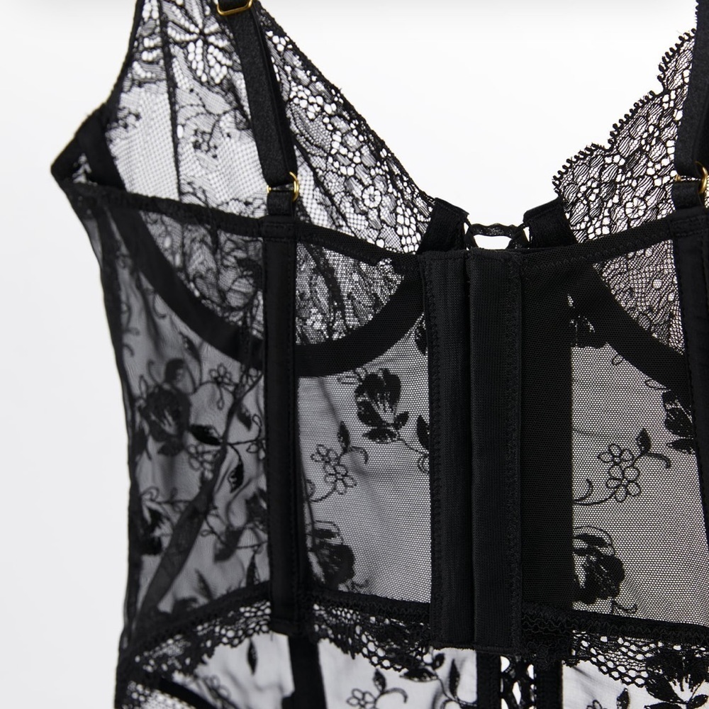 Zara Lace Underwire Corset Black✨ - Picture 6 of 7